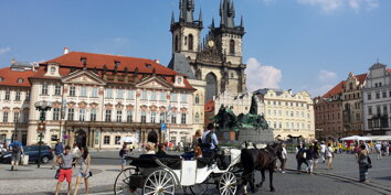 old square praque city center czech travel sightseeing